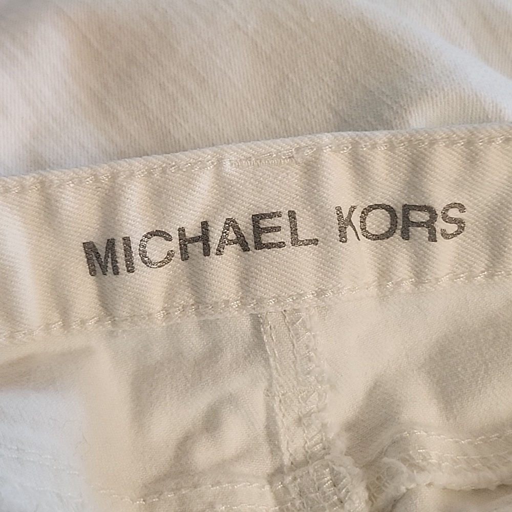 Capris - Picture 3 of 3